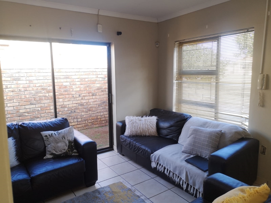 2 Bedroom Property for Sale in Campher Park Eastern Cape
